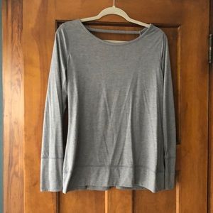 Gapfit open-back top